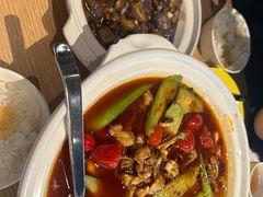 -渝信川菜 · 川味家常菜(财富购物中心店)
