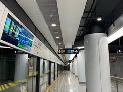 -蓝天路(地铁站)