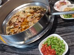 -老船舫·现做活鲜鱼馆(东郊记忆店)