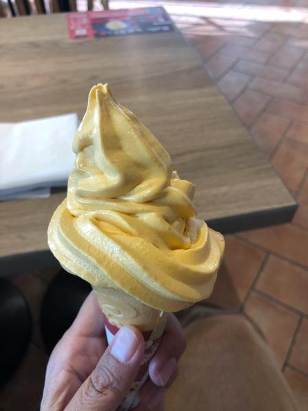 肯德基(银帆广场店)-"听说肯德基新推出这款芒果冰淇淋90,今天.