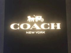 -COACH蔻驰(太古汇店)