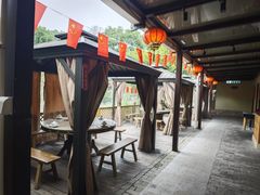 -湘力力小院·鱼汤泡饭(枫林路店)