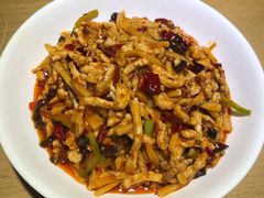 -吕氏疙瘩汤·海鲜新鲁菜(凯德mall新都心店)