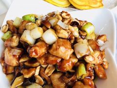 宫保鸡丁-金蝉食府(维吉奥广场店)