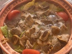 -阿婆情腊排骨火锅(金虹路店)