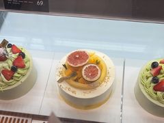 -罗森尼娜(德思勤店)