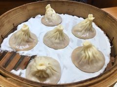 -诚铭记·虾仁汤包·成都小吃(融创店)