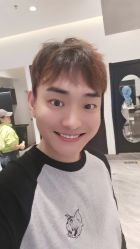 -BULB STUDIO 巴柏明星发型工作室