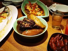 萝卜炖排骨-弄堂里·寻味杭州(湖滨银泰in77C区店)