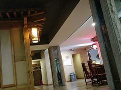 -绿岛汤泉韩式休闲会所