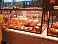 面包甜点陈列柜-巴黎贝甜(大宁国际商业广场店)