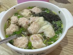 -石门侯·石门馄饨侯(革新北街店)