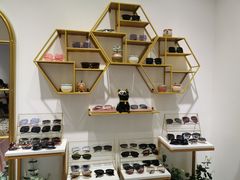 -肆兮眼镜·蔡司·徕卡战略合作店(大坪店)