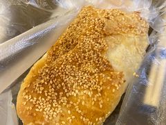 咸烧饼-小潘记鸭血粉丝汤