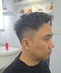 -尤司男士国潮理发馆