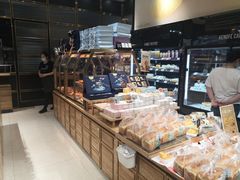 面包甜点陈列柜-仟吉·ART FARM主题店(菱角湖万达店)