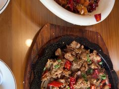 -贺记湘菜馆(东体育会路店)