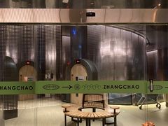 -涨巢·潮玩水疗局