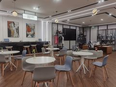 -上海宝宁宝马4S店