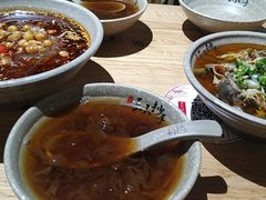 -默记孙抄手(经开万达店)