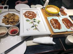 -京味斋·北京烤鸭(北京南站洋桥店)
