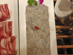 -老牌坊云南鱼豆花火锅(哈西万达店)