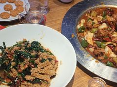 -俭寨大盘鸡·缸子肉·小公鸡·新疆菜(云通店)