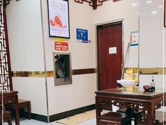 -苏亦铭馄饨店(凤凰西街店)