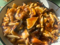 -虹海圣肉饼店家常菜馆