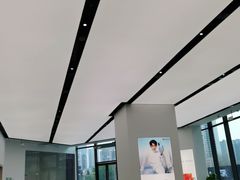 -华为授权体验店(龙湖礼嘉天街)