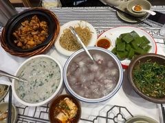 -客家大院·非遗赣南客家菜(郁孤台店)