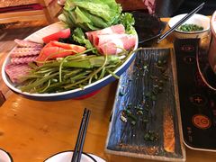 -民食香·腊排骨野生菌美食(木府店)