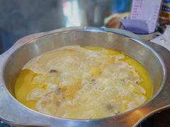 -鲜入围煮花胶鸡海鲜火锅