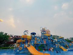 -欢乐水魔方水世界