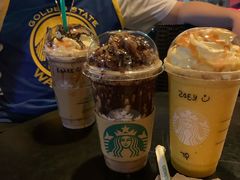 -星巴克(宝山万达店)