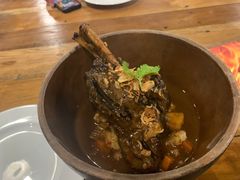 炖羊腿-Naughty Nuri’s Phuket