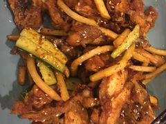 -临安鲲凌餐厅(钱王大街店)