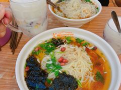 大碗朝鲜面-苏记奶酪(二中店)