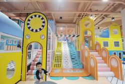 -反弹蹦床公园·运动乐园·团建·亲子派对(深圳观澜湖店)