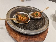 石锅大鲍鱼-品海楼·大连海胆锅贴馆(东港店)