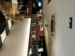 -新大咀港式茶餐厅(宝山万达店)