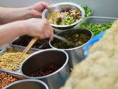 -老五鸡丝豆花面粉(瑞金北路68号院店)