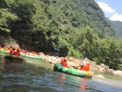 -雅鲁激流探险漂流