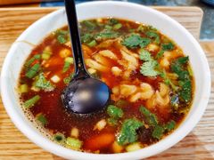 -南门金峰辣子鸡·玩串串(昌发展万科广场店)