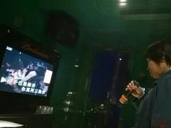 -百威KTV(恒福路店)