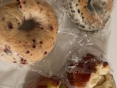 -yeast面包店
