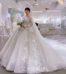 -艾米丽婚纱礼服
