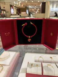 -周大福CHOW TAI FOOK(浦东八佰伴店)