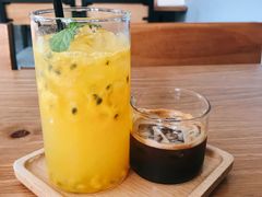 百香果零冰美式-转山咖啡(松柏社区店)