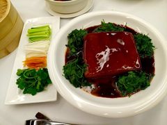 -品悦酒店(三林古镇店)